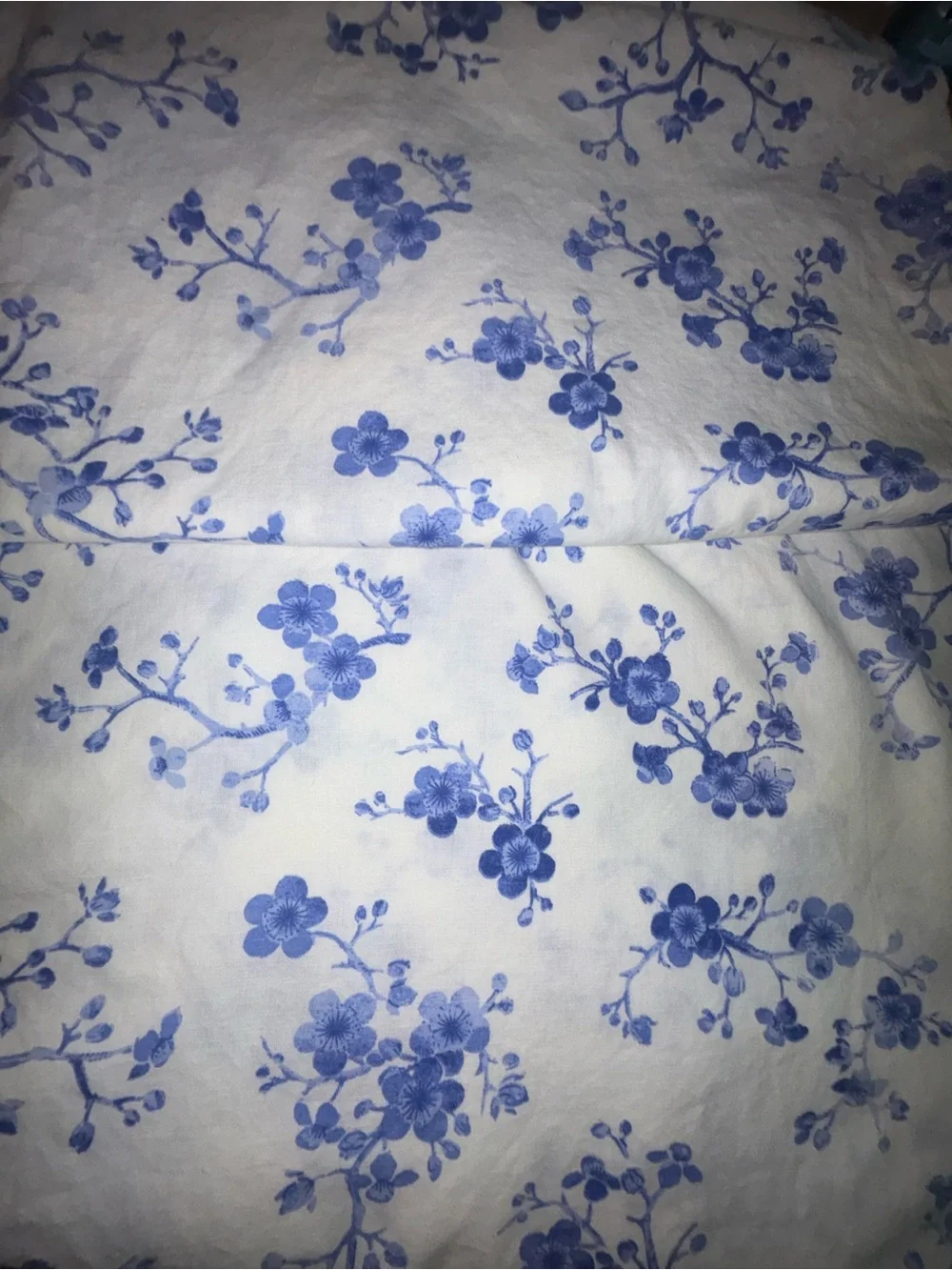 Williams Sonoma 70x108 Blue Floral Print Cotton table Cloth